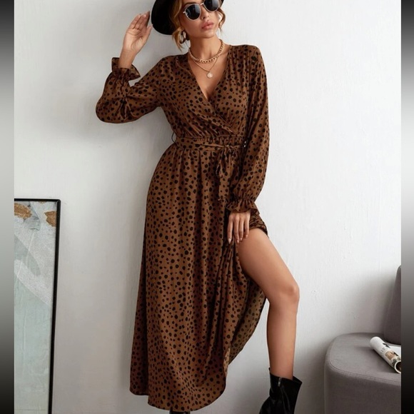 SWOOP ME OFF MY FEET WRAP DRESS - Picture 1 of 6